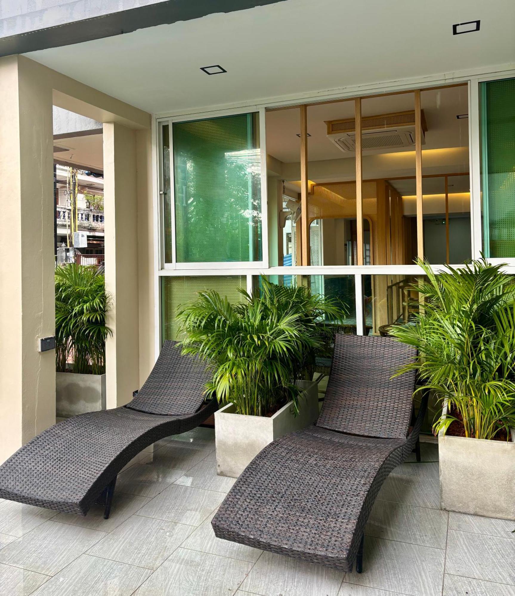 Hotel Charm At Pratumnak 3*