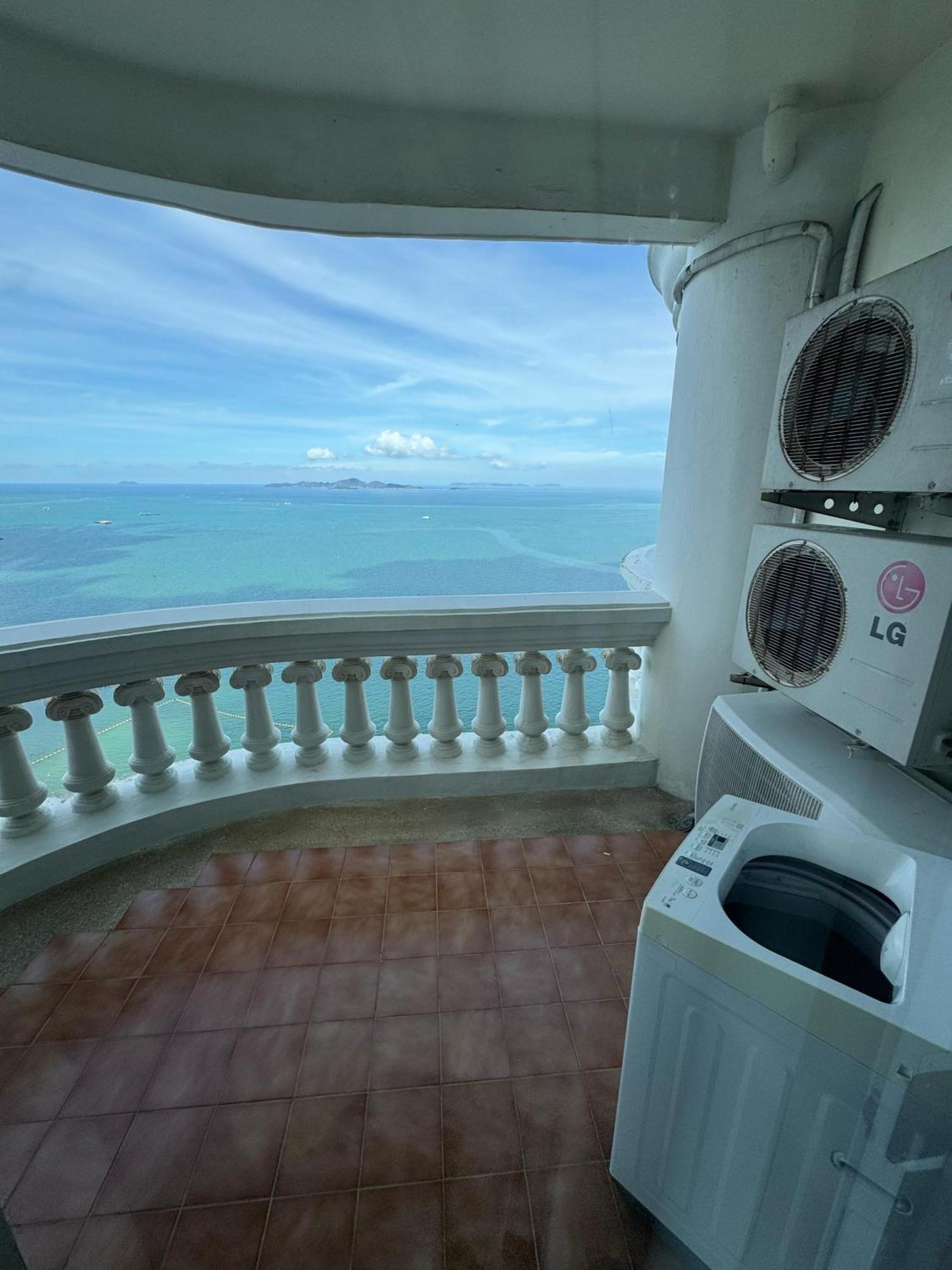 Sky Apartment Pattaya