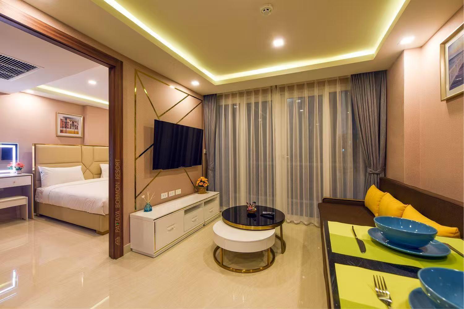 Grand Avenue By Bormon Pattaya