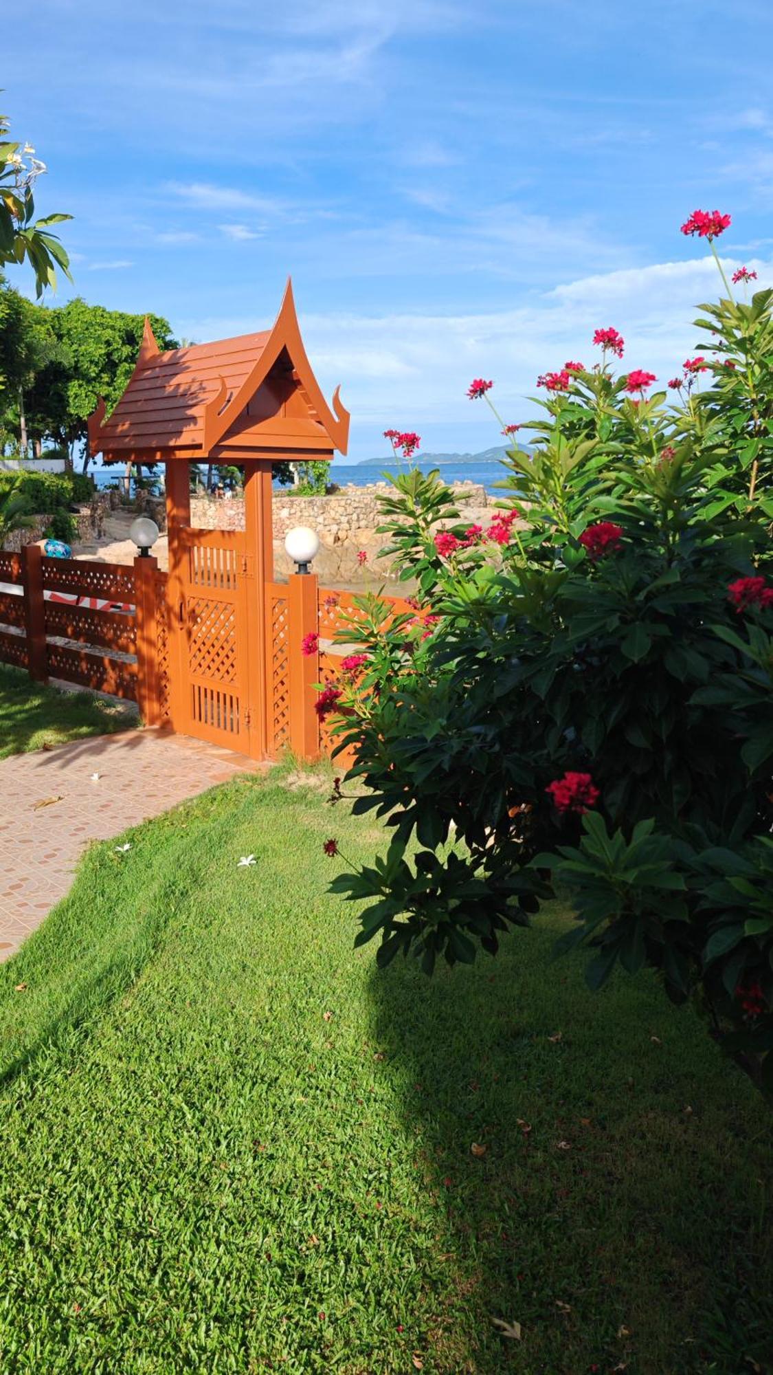 Pangsapuri Beachfront Seaview *