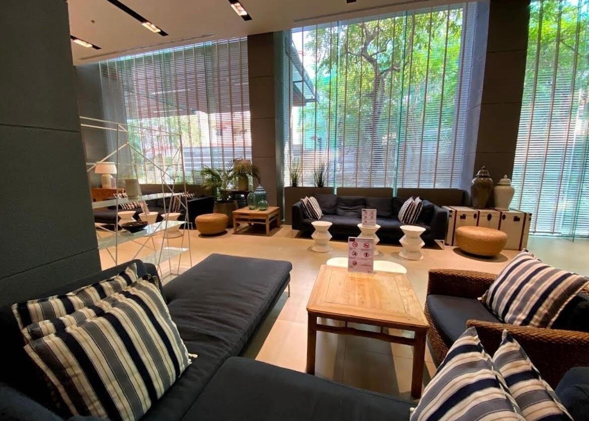 Beautiful Unixx Fl27 Apartment