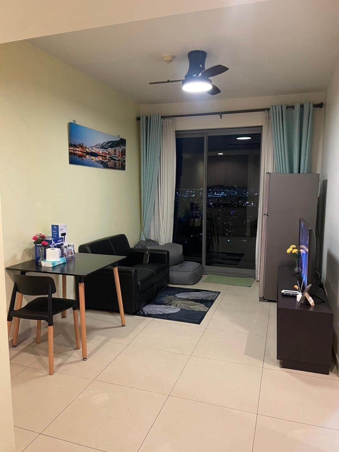 Beautiful Unixx Fl27 Apartment