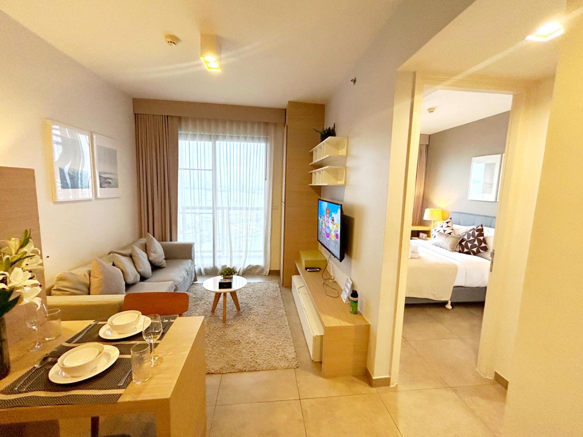 Unixx Sea View Apartment