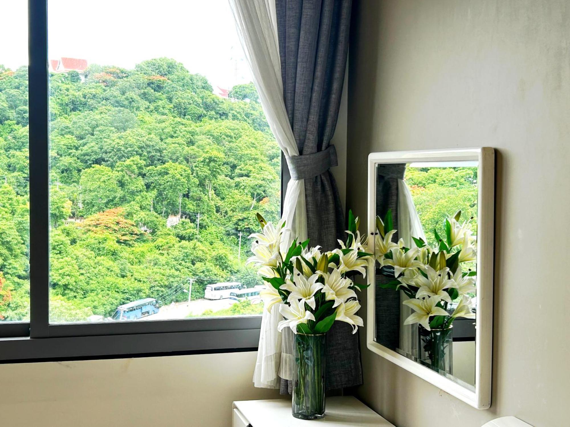 Unixx Sea View * Pattaya