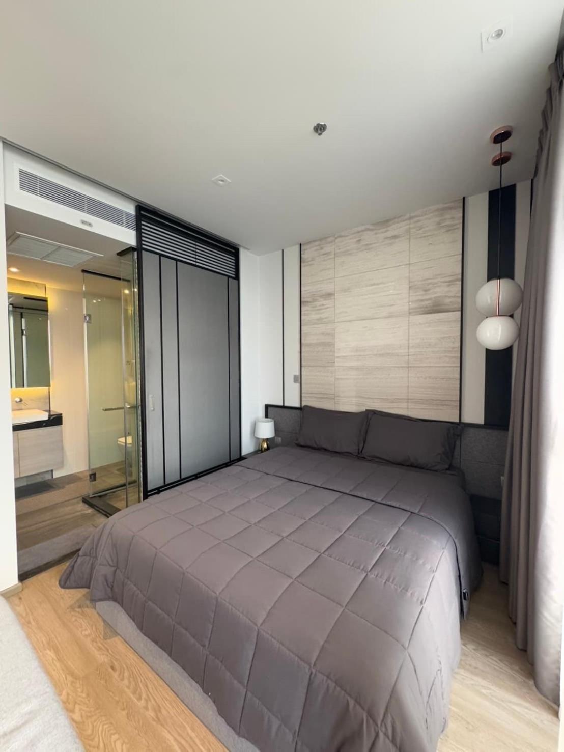 Apartment Stunning Sea View -next To