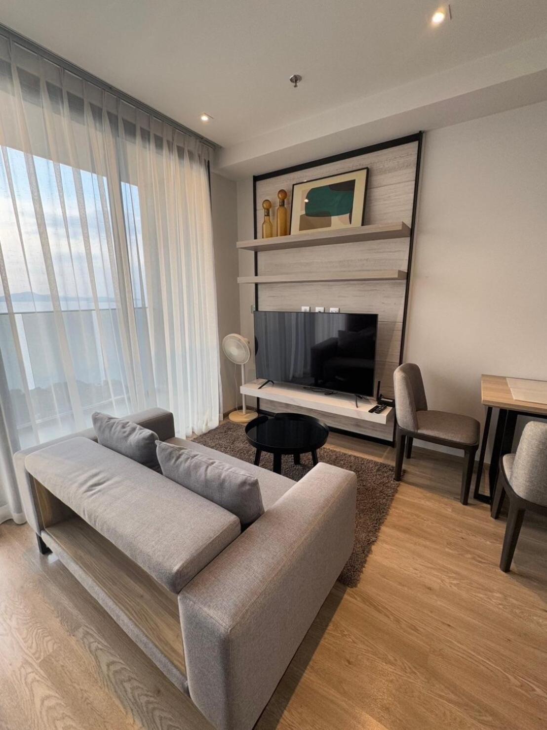 Stunning Sea View -next To
