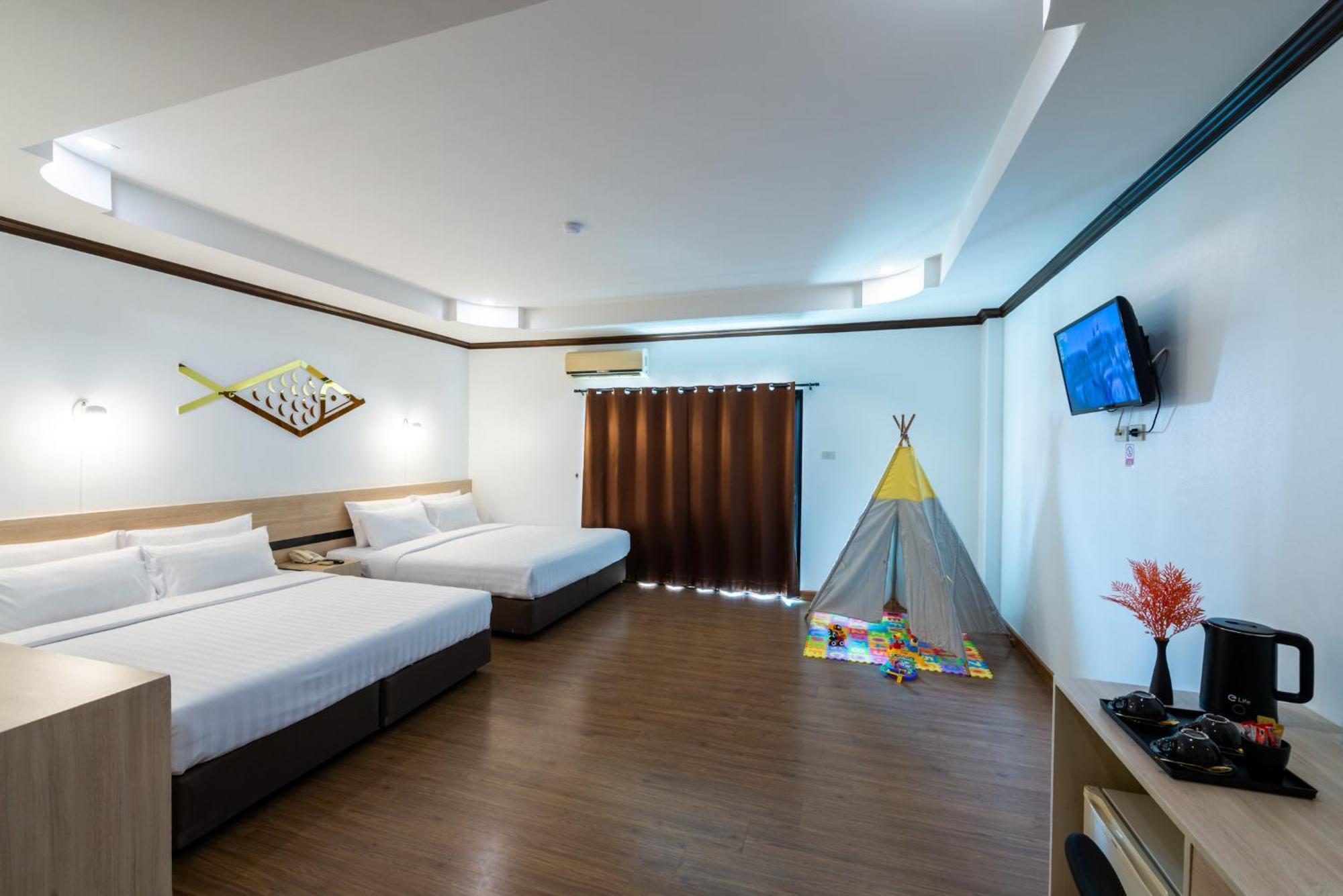 Arawana Regency North 4*