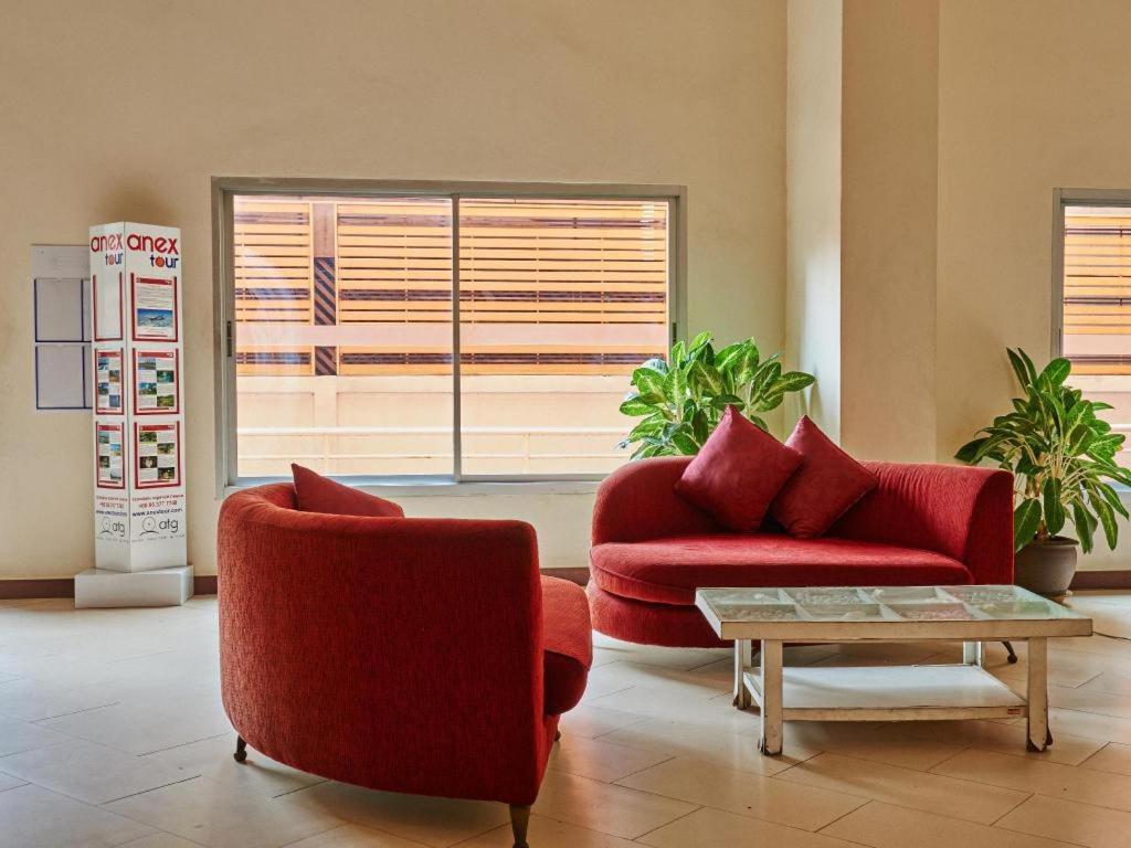 Eastiny Plaza Hotel 3*