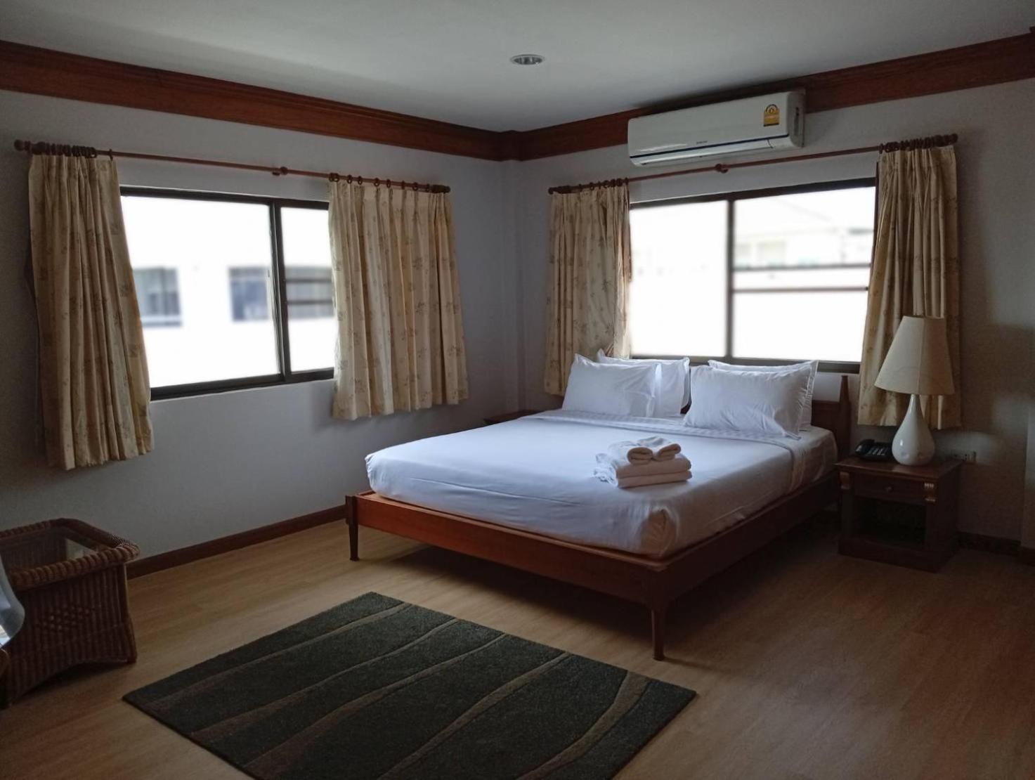 House- Sha Extra 3*