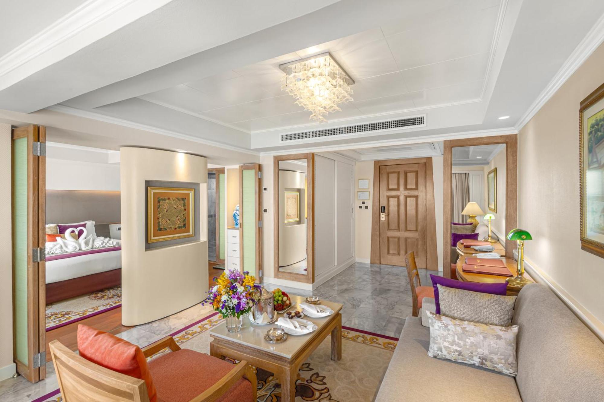 Royal Wing & Hotel 5*