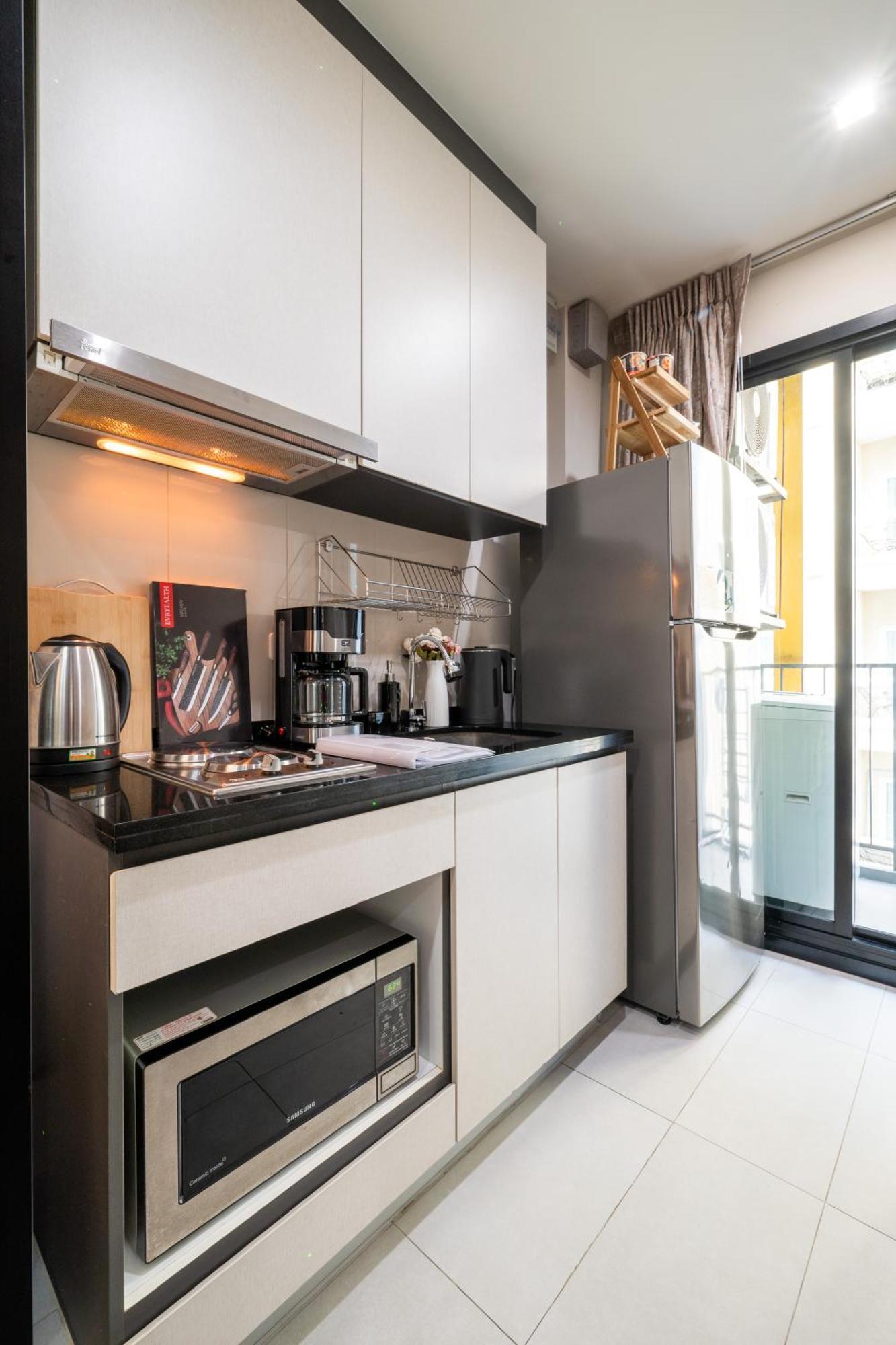 Bright Modern 1 Bedroom Chic Design * Pattaya