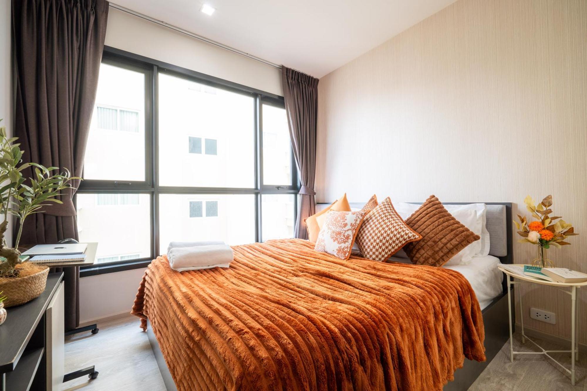 Bright Modern 1 Bedroom Chic Design Apartment Pattaya