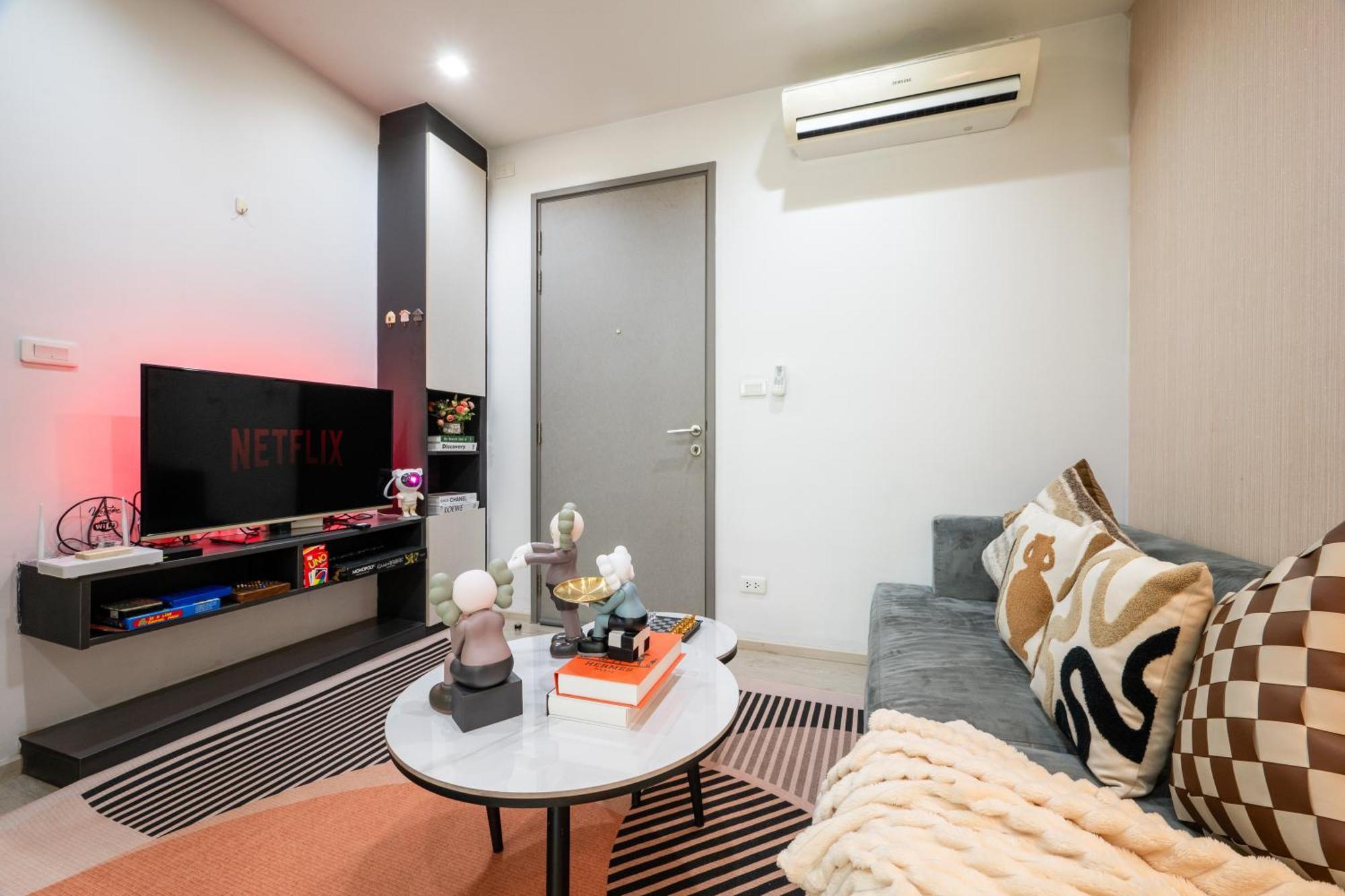 Bright Modern 1 Bedroom Chic Design * Pattaya