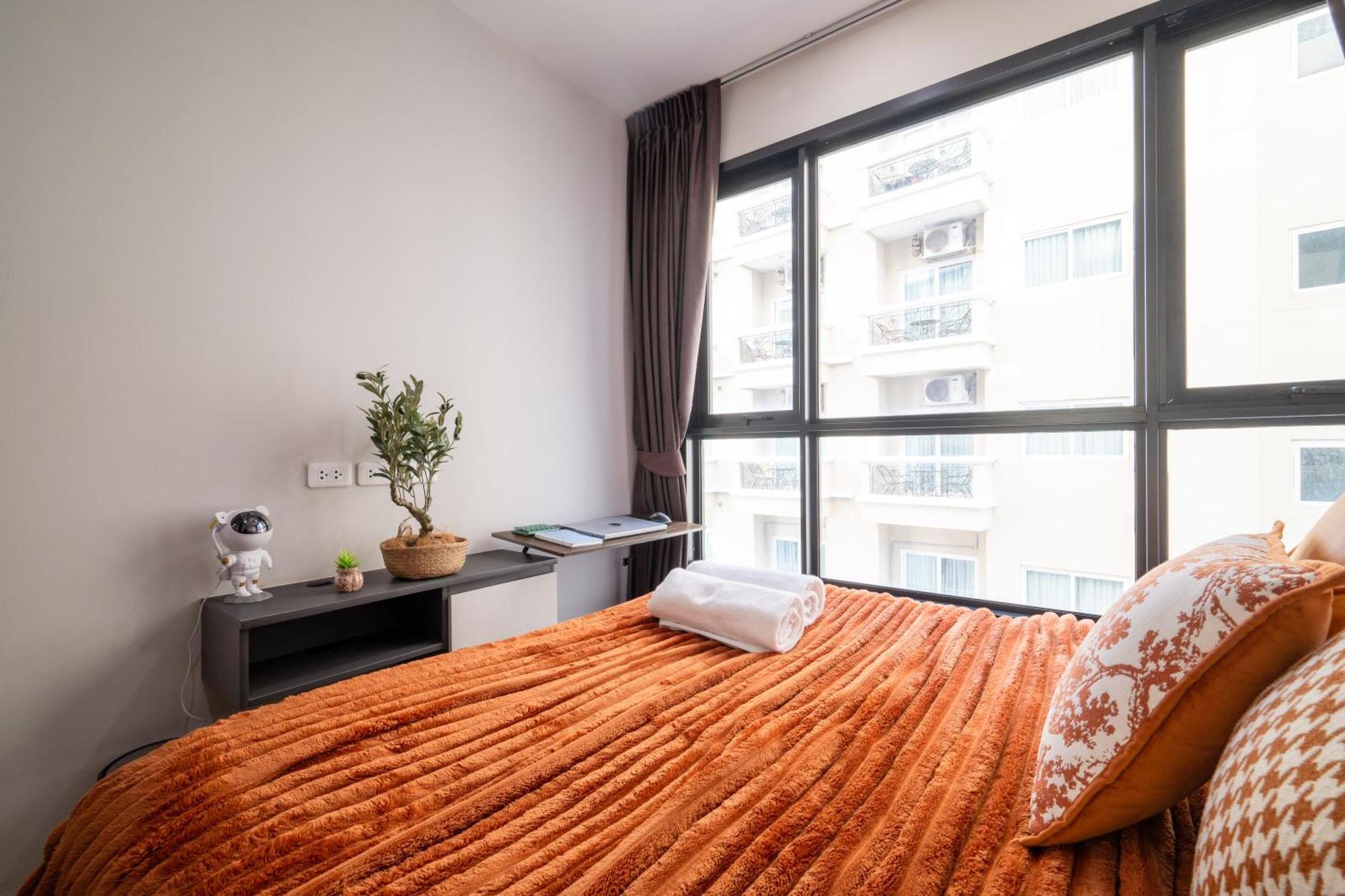 Bright Modern 1 Bedroom Chic Design * Pattaya