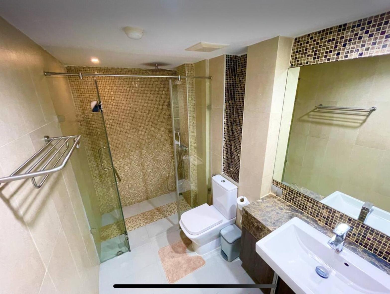 Large Deluxe Condo, Centara Azure Residence, Central Pattaya Apartment Pattaya