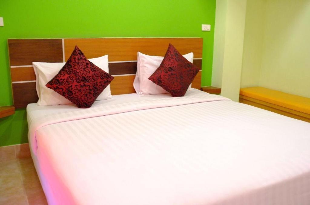 V Style North Hotel