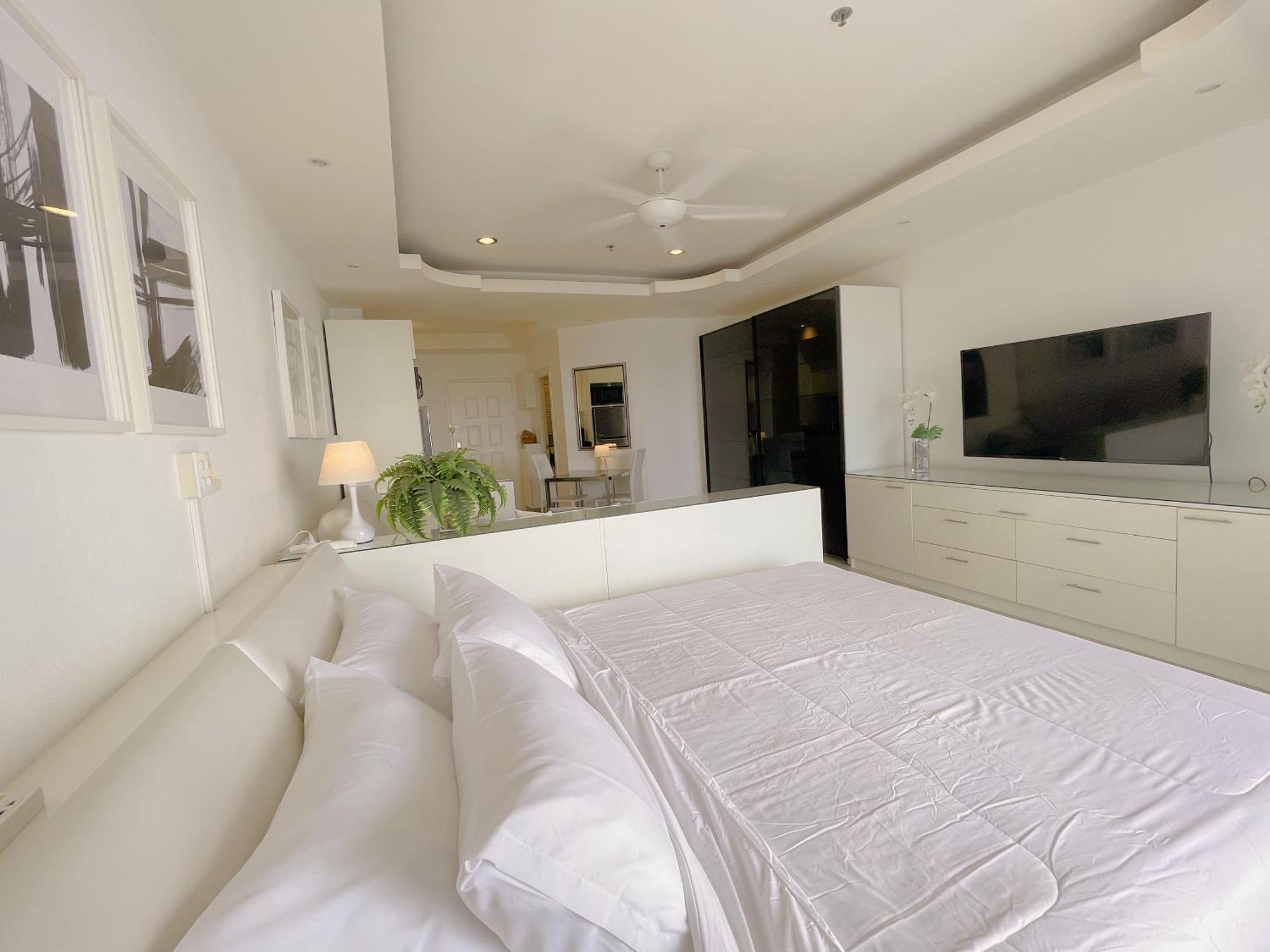 Beautiful Sea View Front Apartamento *