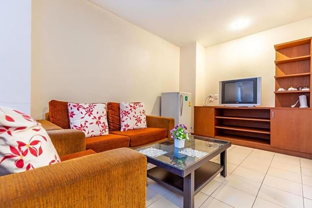 Eastiny Plaza Hotel 3*