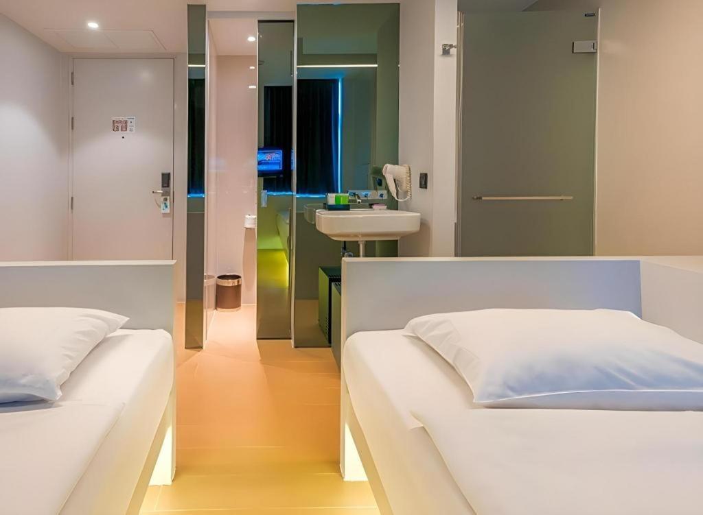 Hotel Mood