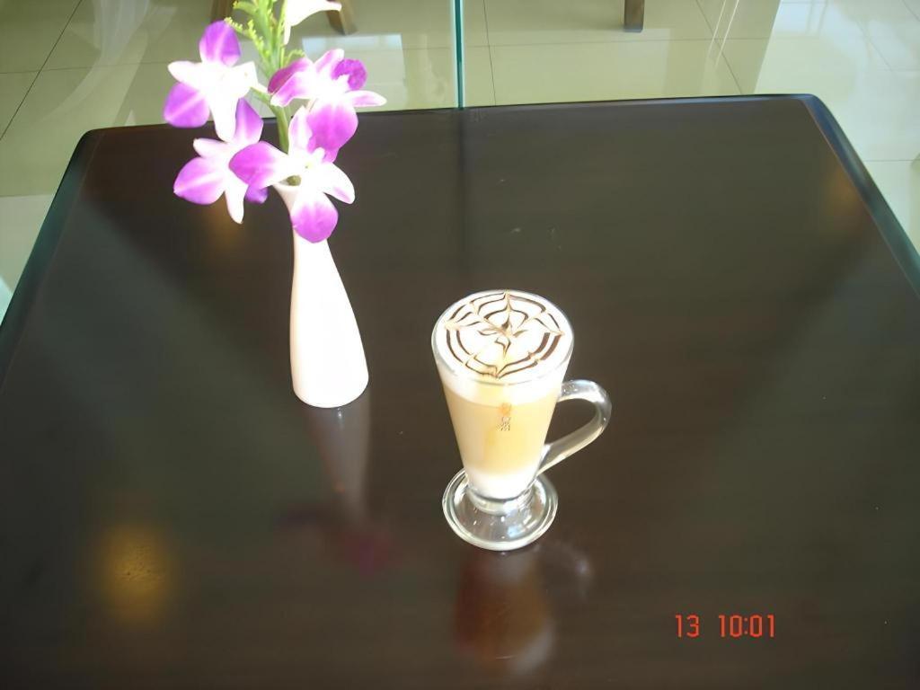 V Style North Hotel 2*
