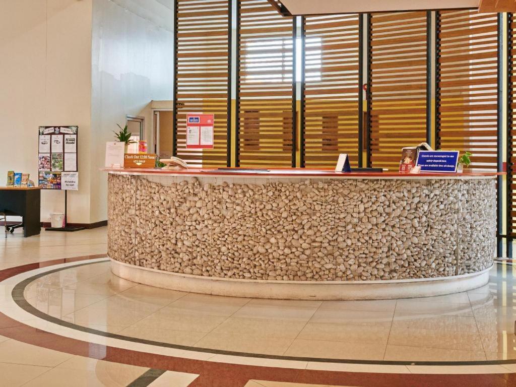 Eastiny Plaza Hotel