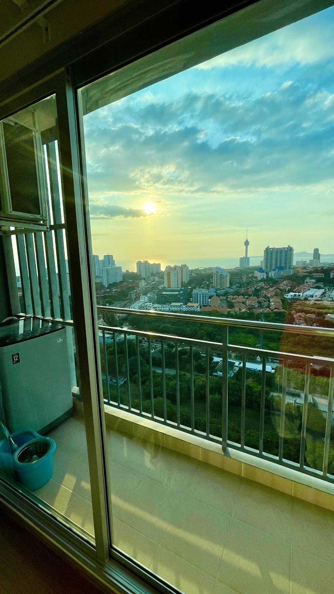 Apartamento The Palm Wongamat ,world Class Luxury Seaview Condo, Private The Sanctuary Of Truth *