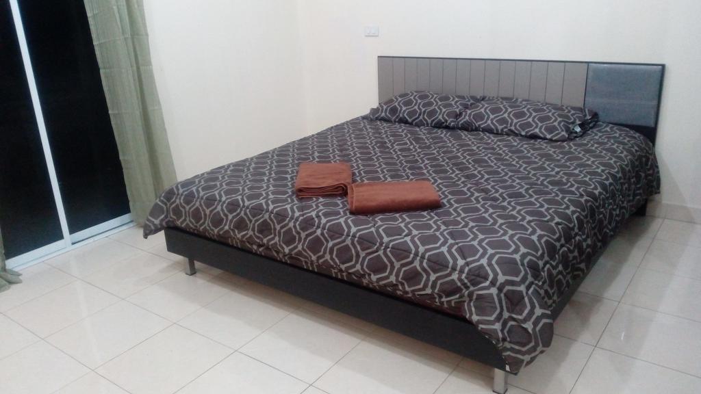 Key Bar And Guest house Pattaya