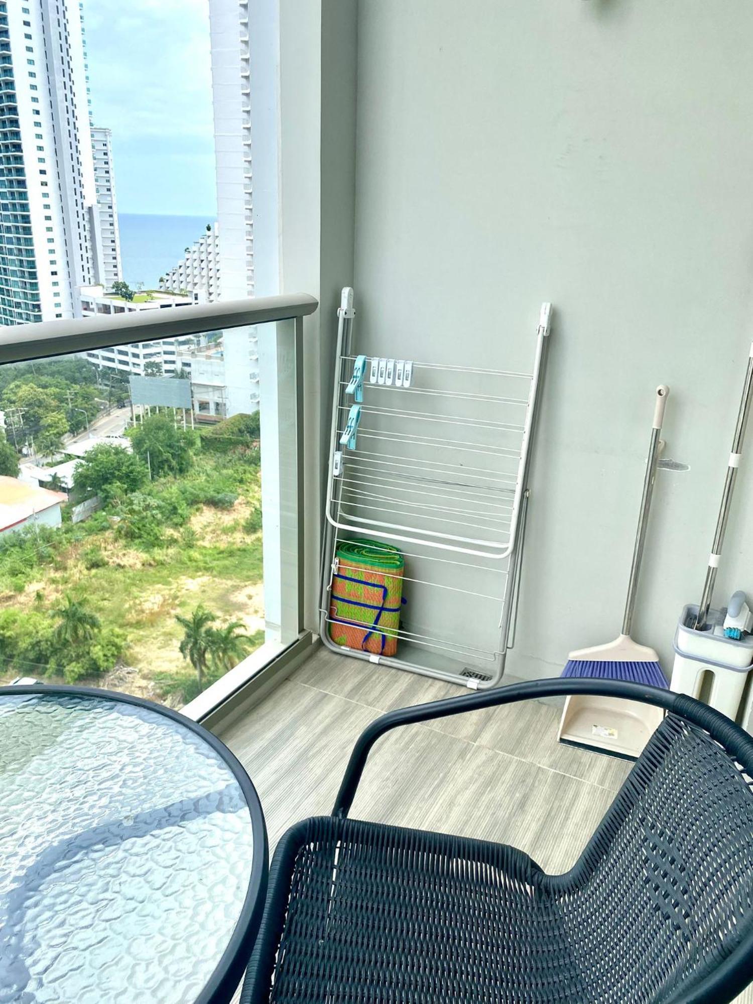 Riviera Wongamat Apartment Pattaya