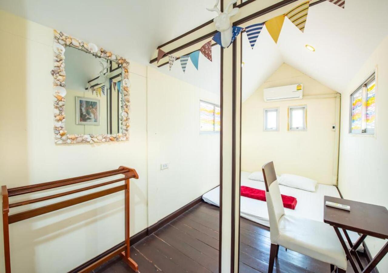 Happy N Joy Pool Villa Near Jomtien Beach On Thepprasit Road *