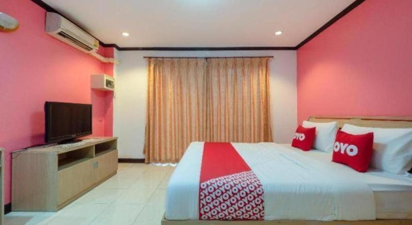 Hotel Oyo 75327 Diyana Pattaya