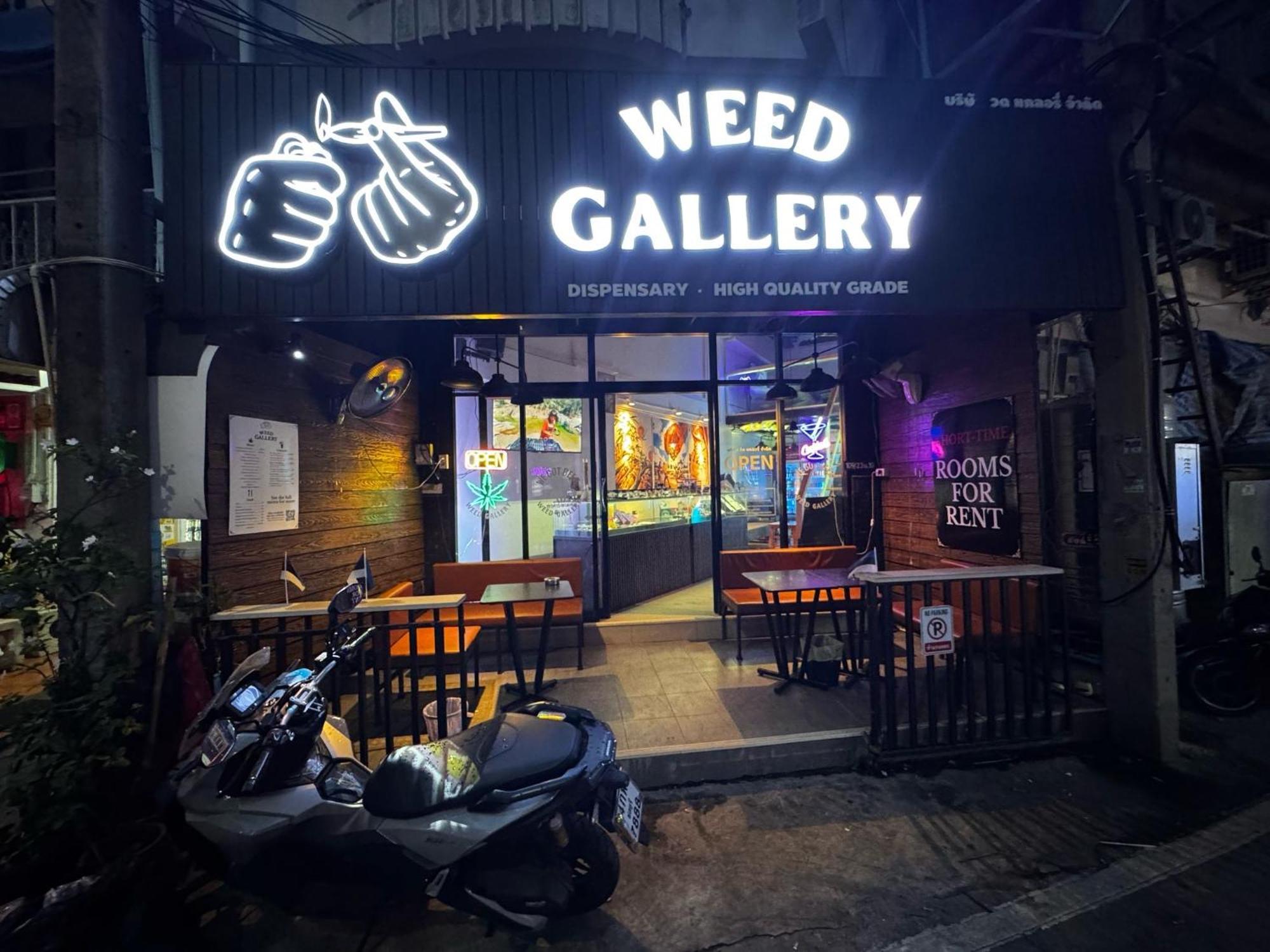 Guest house W33d Gallery Pattaya