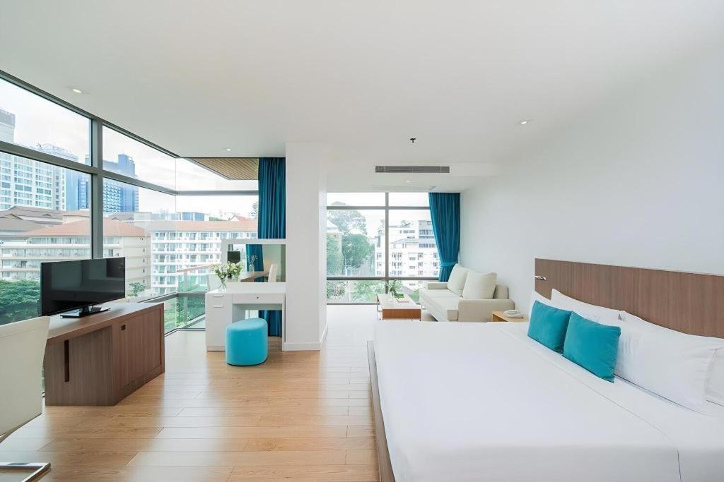 Hotel Seven Zea Chic Pattaya
