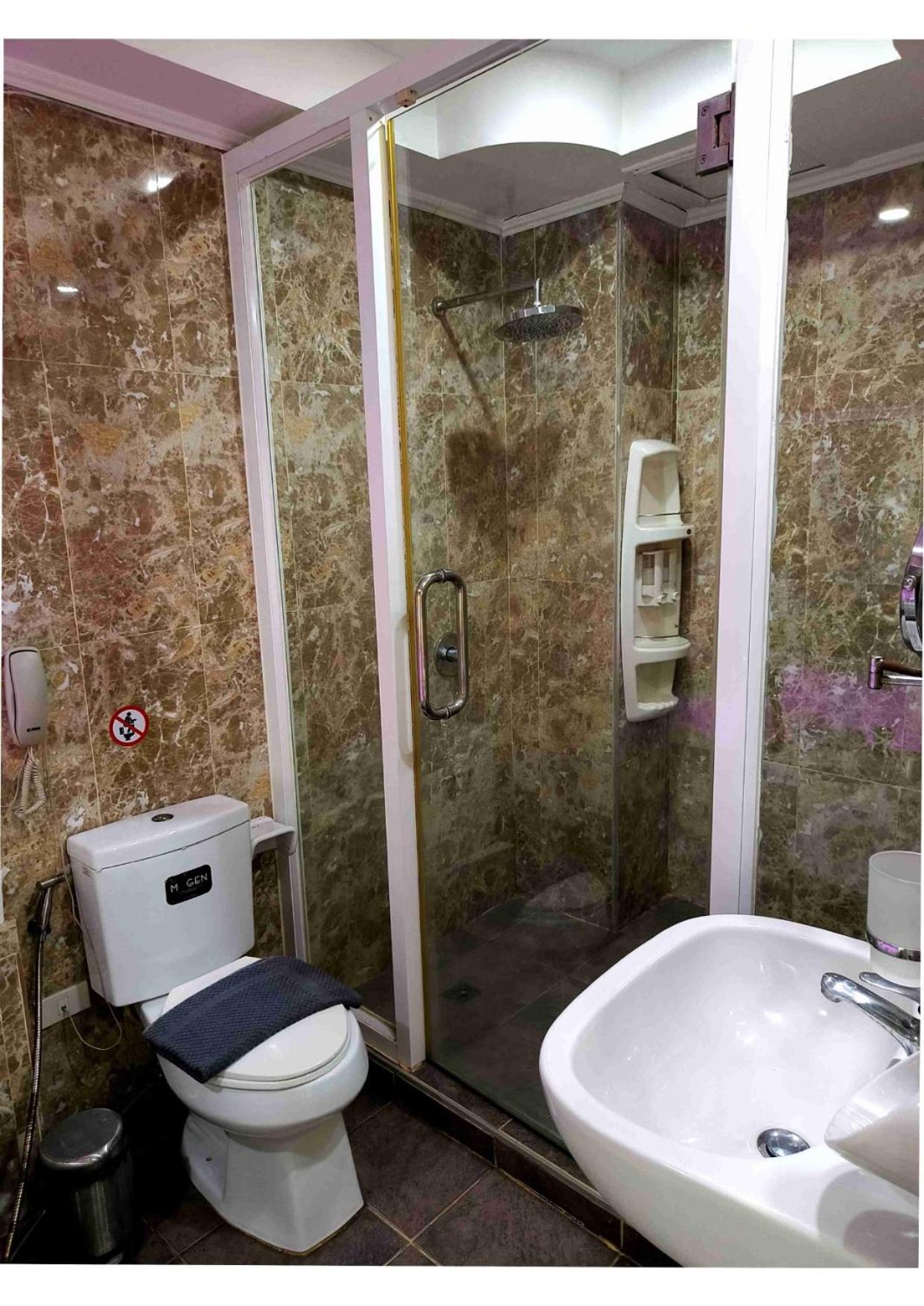 Hotel Titanic Residence-5 Minutes Walk To Walking Street 2*
