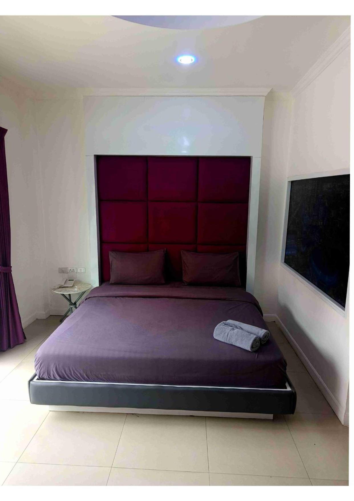 Titanic Residence-5 Minutes Walk To Walking Street 2*
