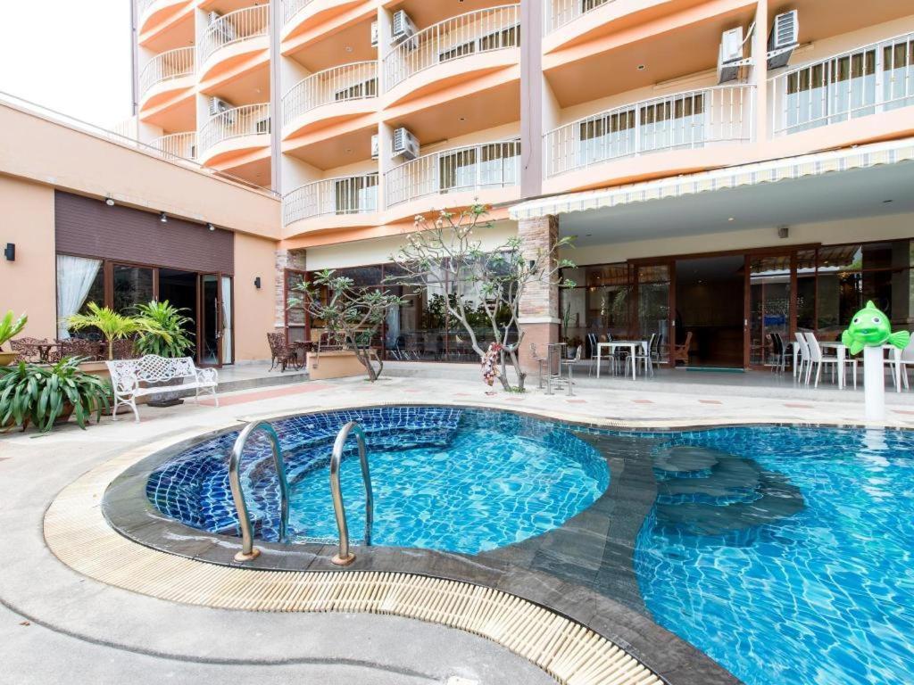 Hotel Siam Platinum Pattaya