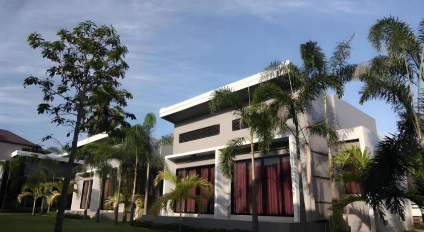 Hotel Sritrakul Place 3*