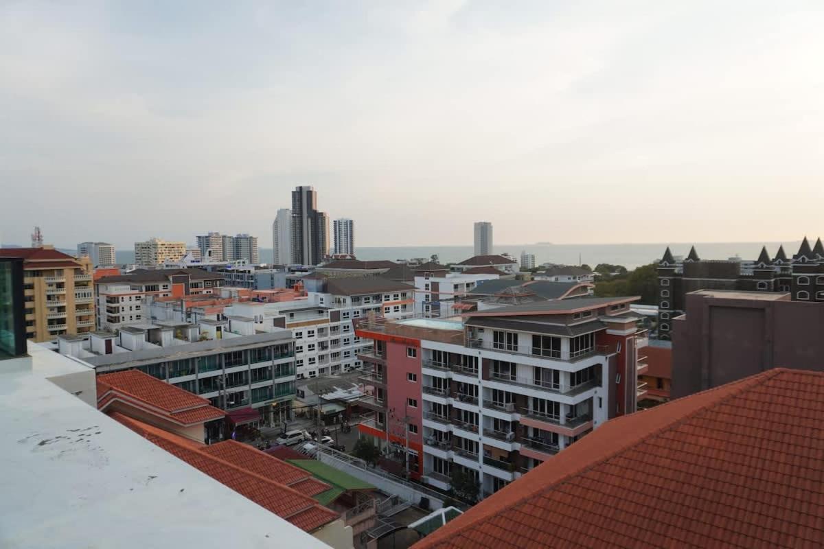 Holiday home Well Furnished With Balcony *