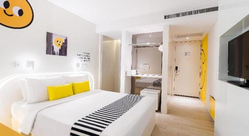Mood Hotel