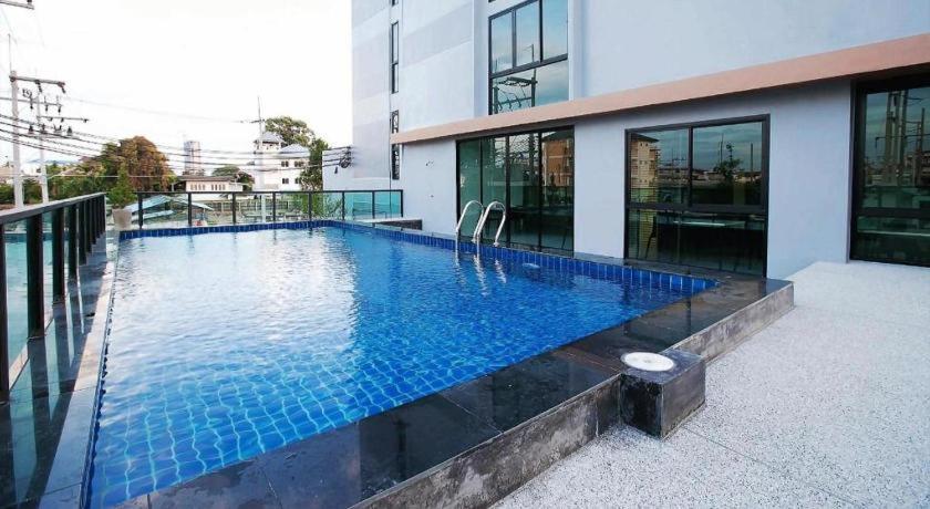 B2 South Premier Hotel 3*