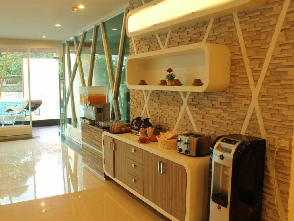 Hotel Chariot 3*