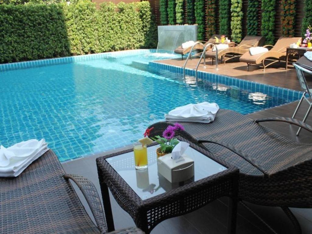 Chariot Hotel Pattaya