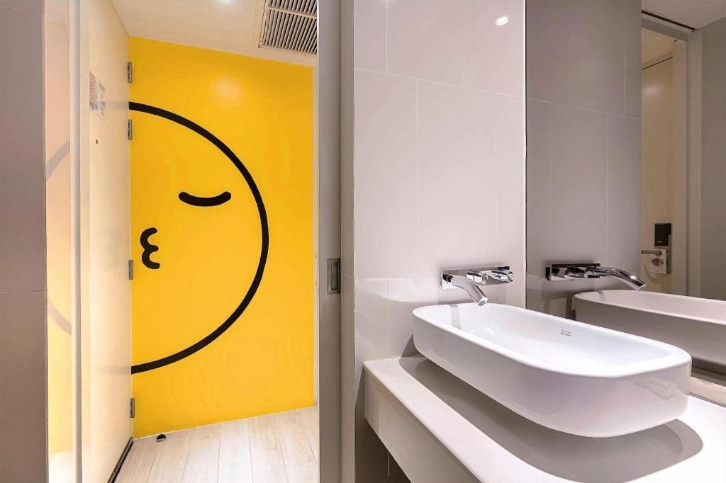 Mood Hotel 3*