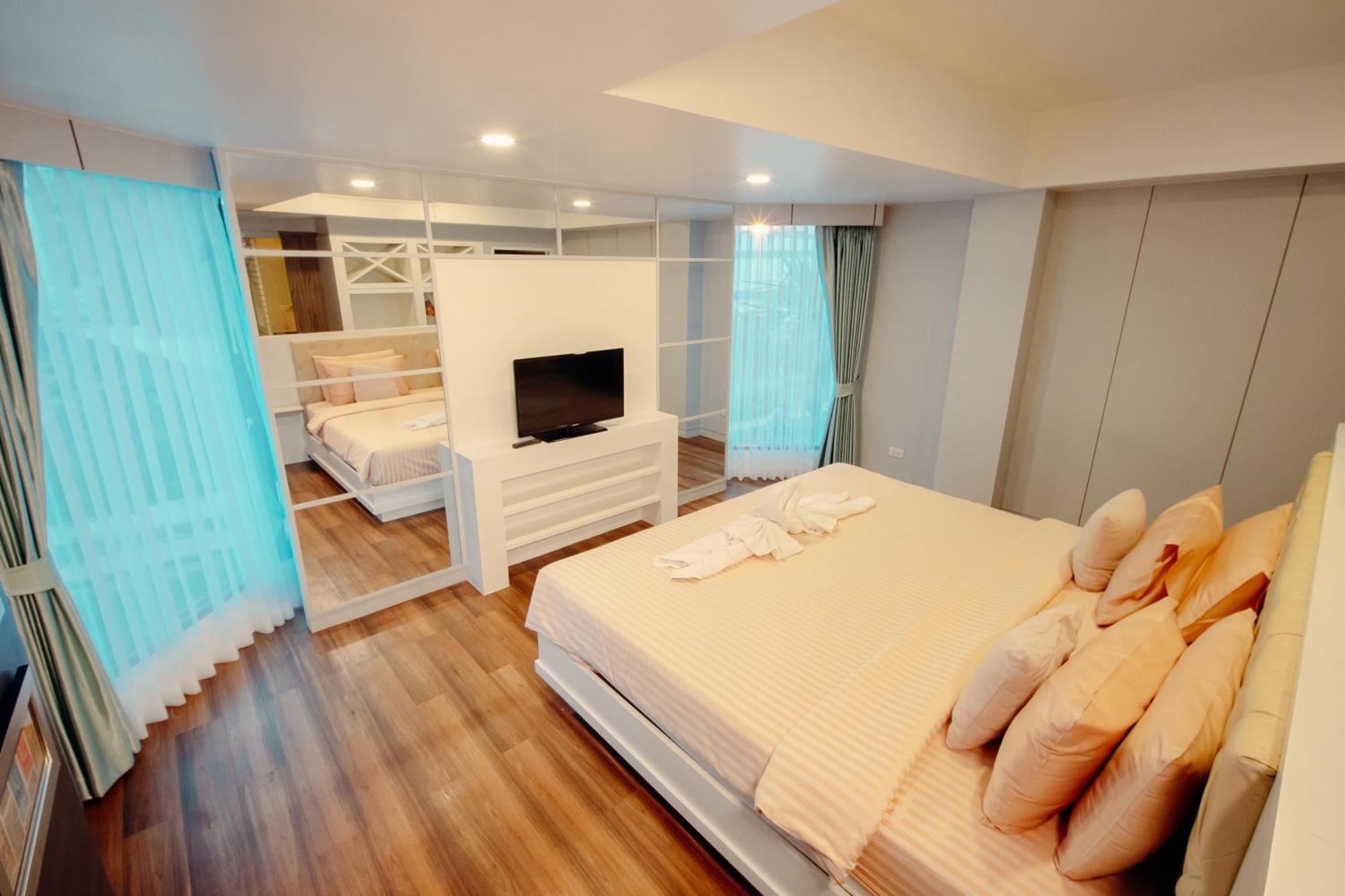Nova Sea View Hotel Pattaya