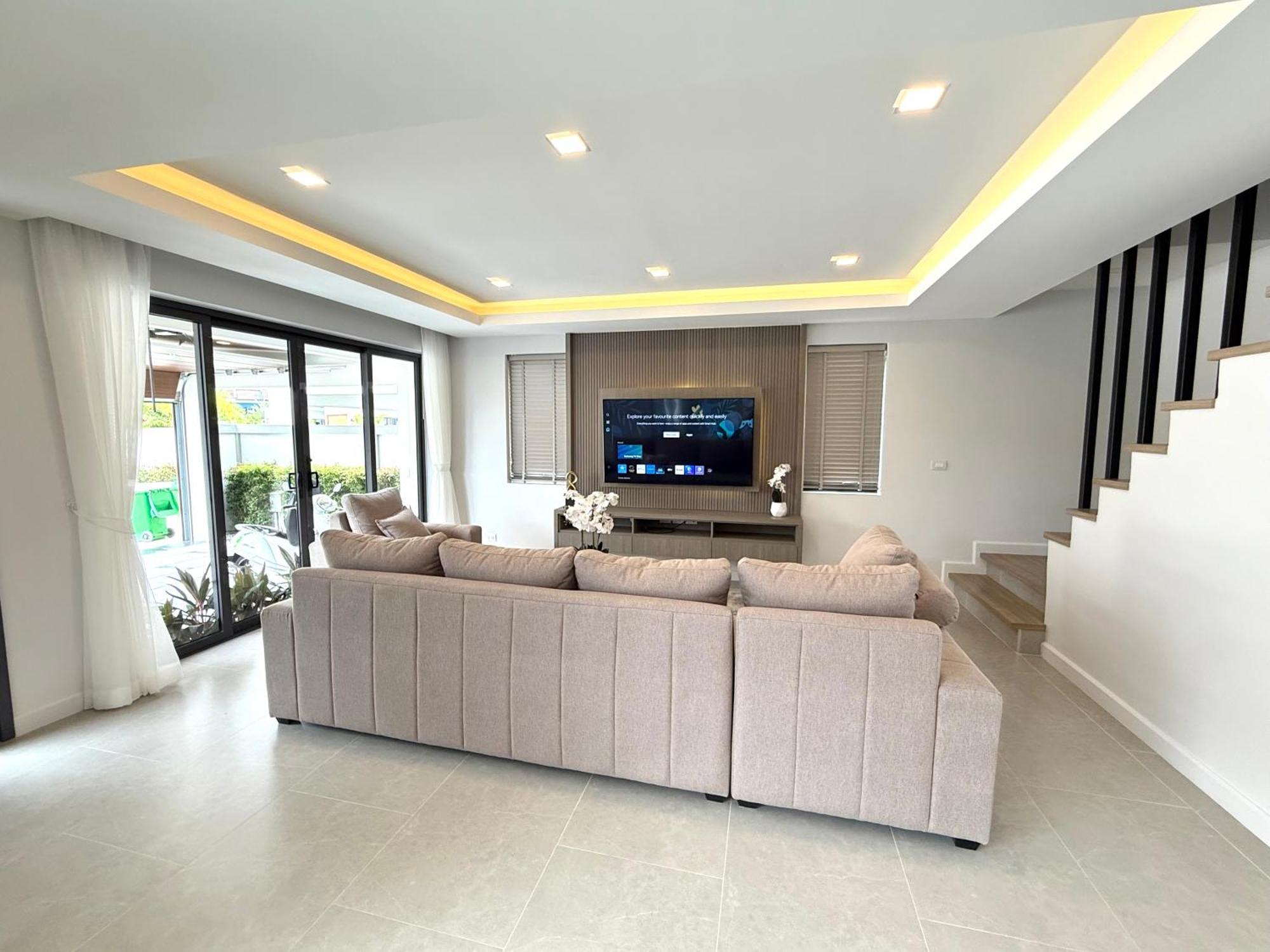 Zensiri Stylish Brand New Pool Villa