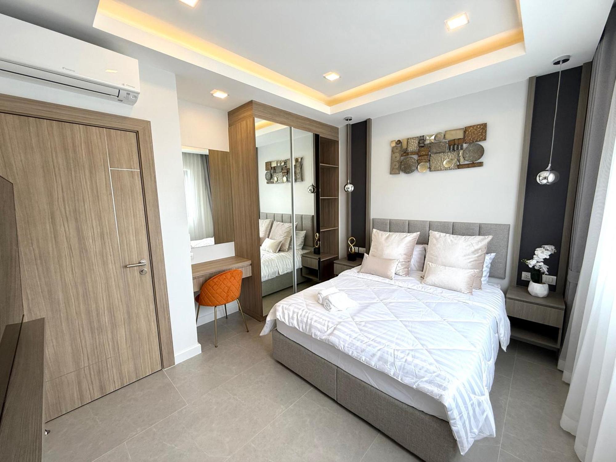 Zensiri Stylish Brand New Pool Villa *