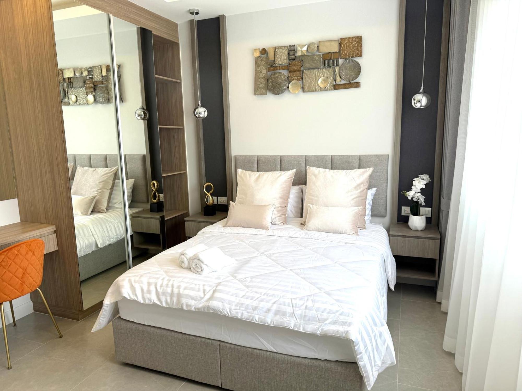 Zensiri Stylish Brand New Pool