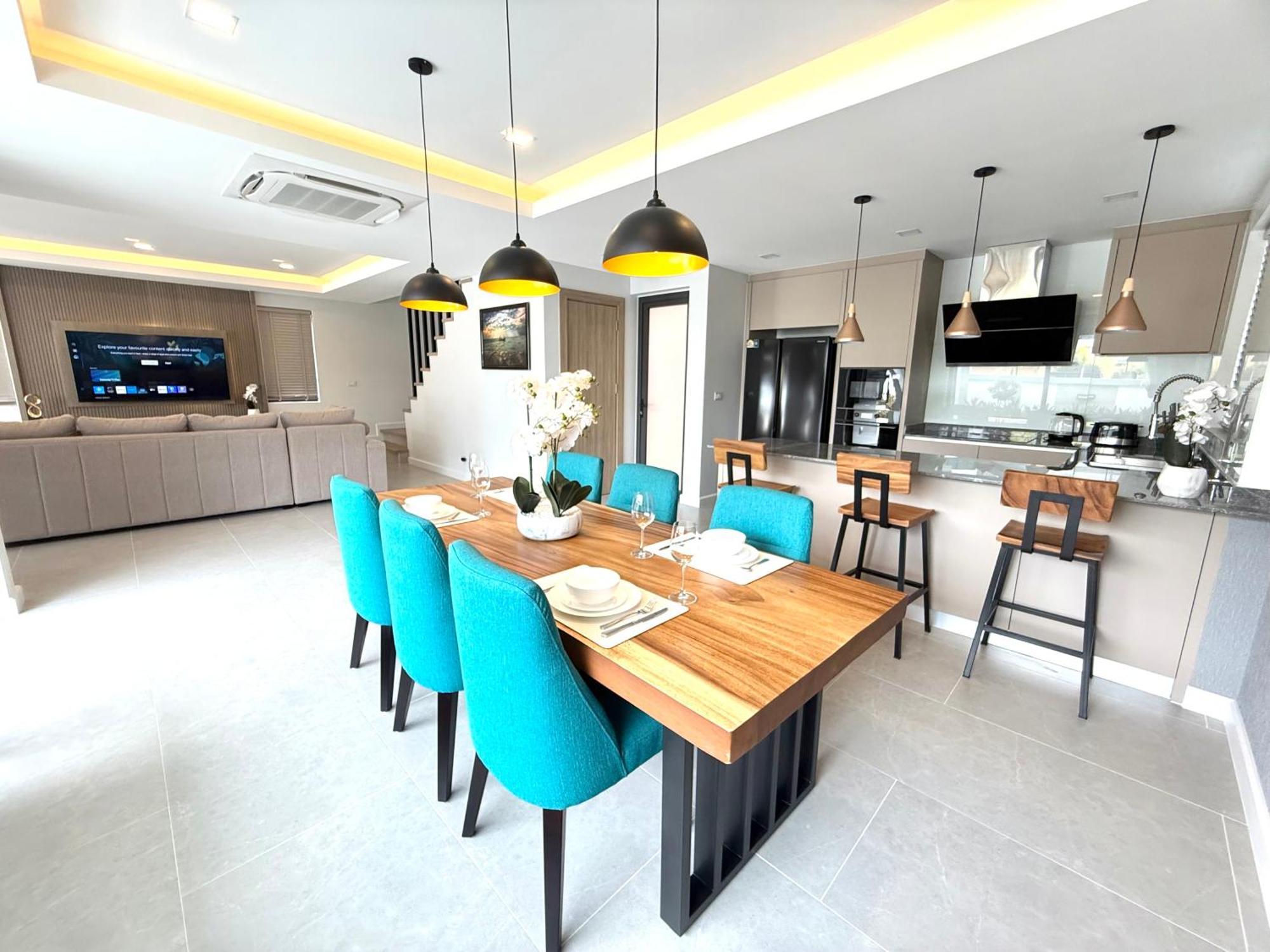 Zensiri Stylish Brand New Pool Villa