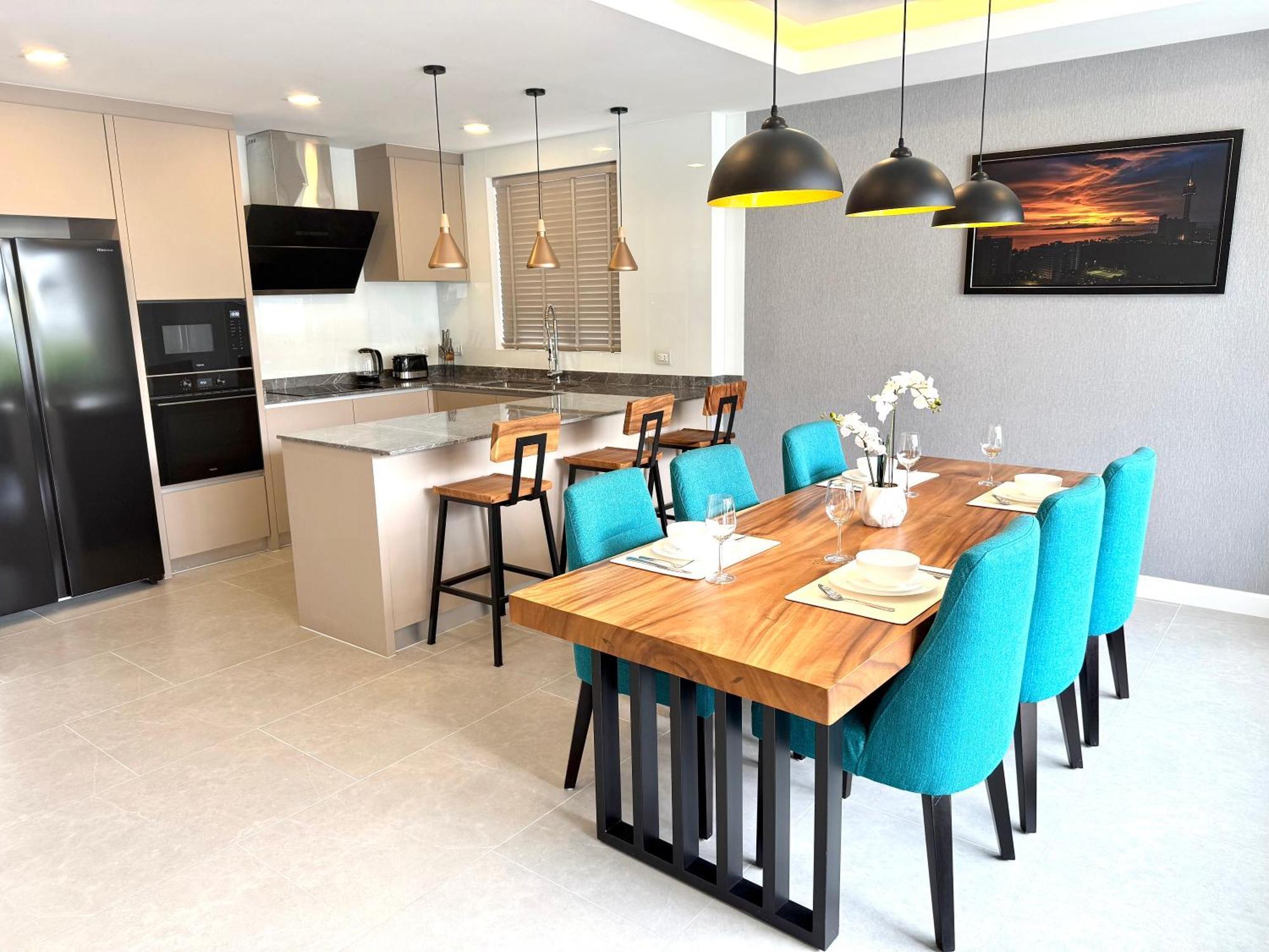 Zensiri Stylish Brand New Pool