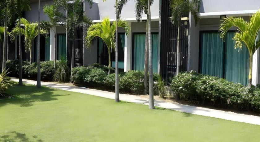 Hotel Sritrakul Place