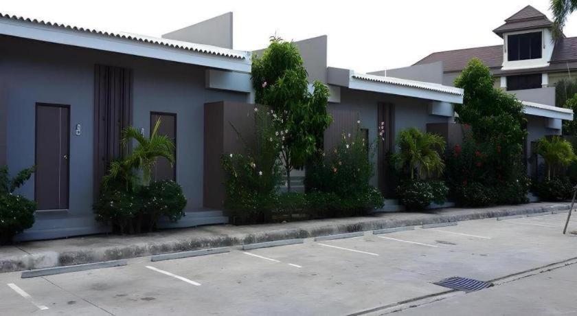 Hotel Sritrakul Place 3*